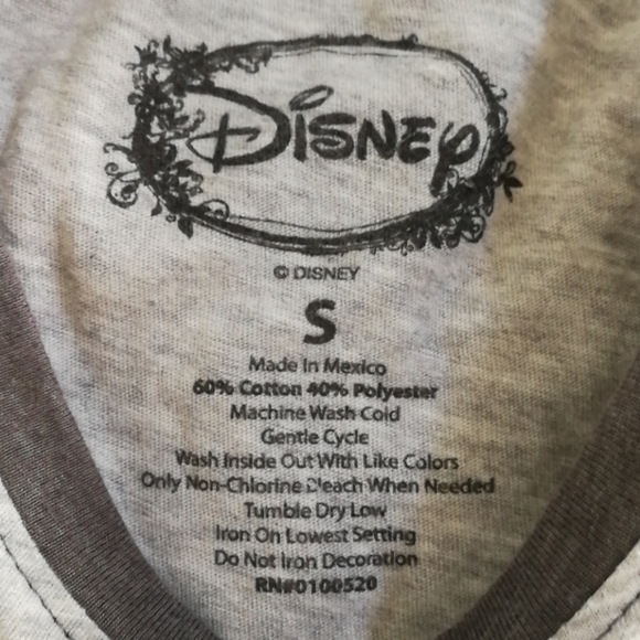 Disney Mickey Mouse 😻 Tee - Picture 3 of 4
